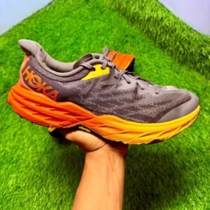 Hoka Speedgoat 5