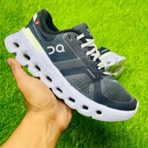 ON Cloudrunner 2