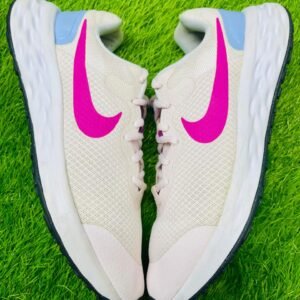 Nike revolution 7