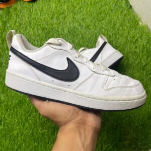 Nike Court Borough Low 2